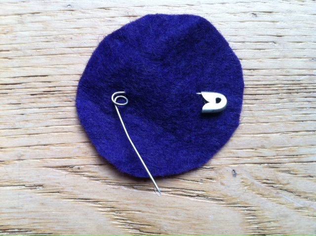 broche pompon étape5