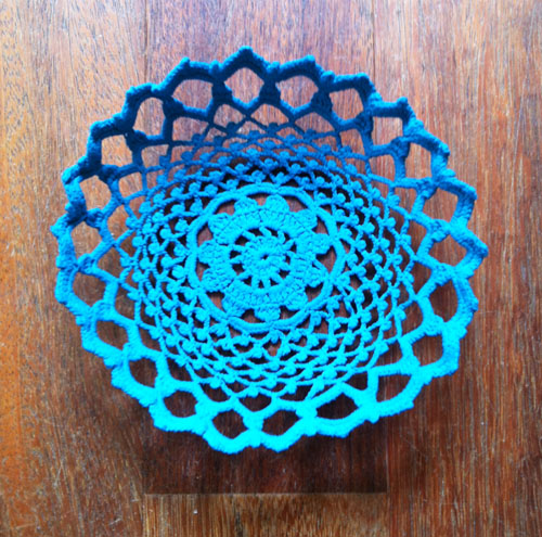 corbeille crochet à la peinture www.tambouille.fr